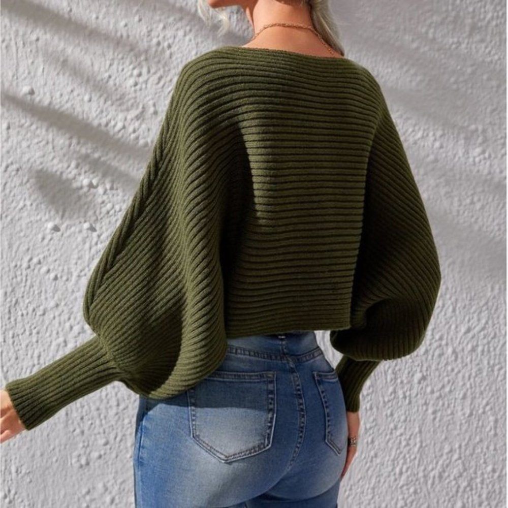 Ribbed Knit Lantern Sleeve Crop Sweater - Picture 3 of 6